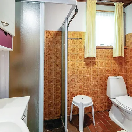 2 Bedroom Pet Friendly In Nexo * Snogebæk
